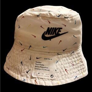 Nike Kids Bucket Hat - White with Multicolor Swooshes